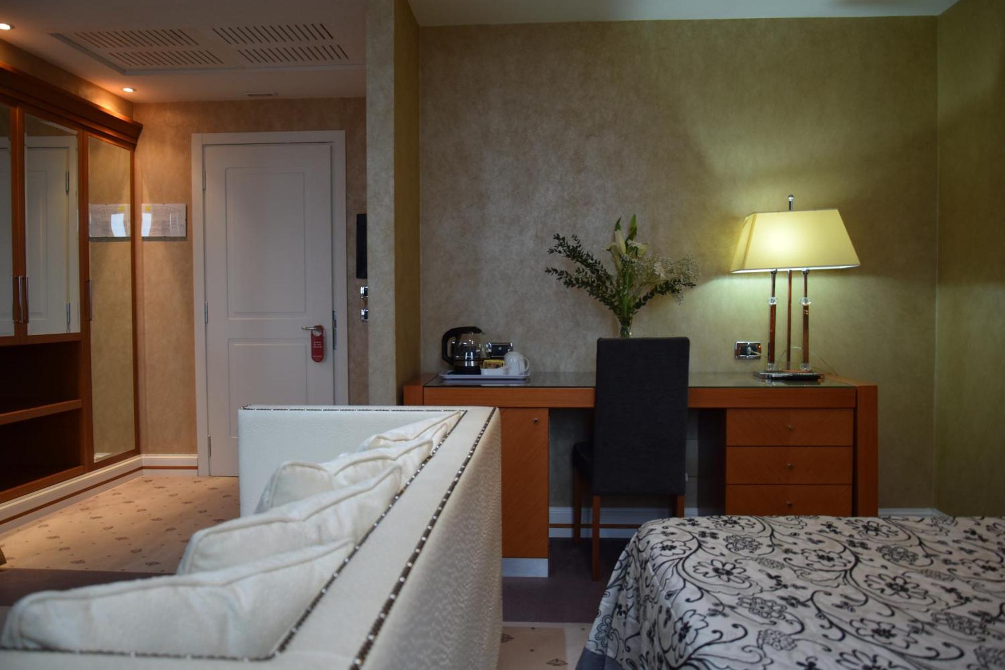 Hotel Perusia Pérouse Extérieur photo