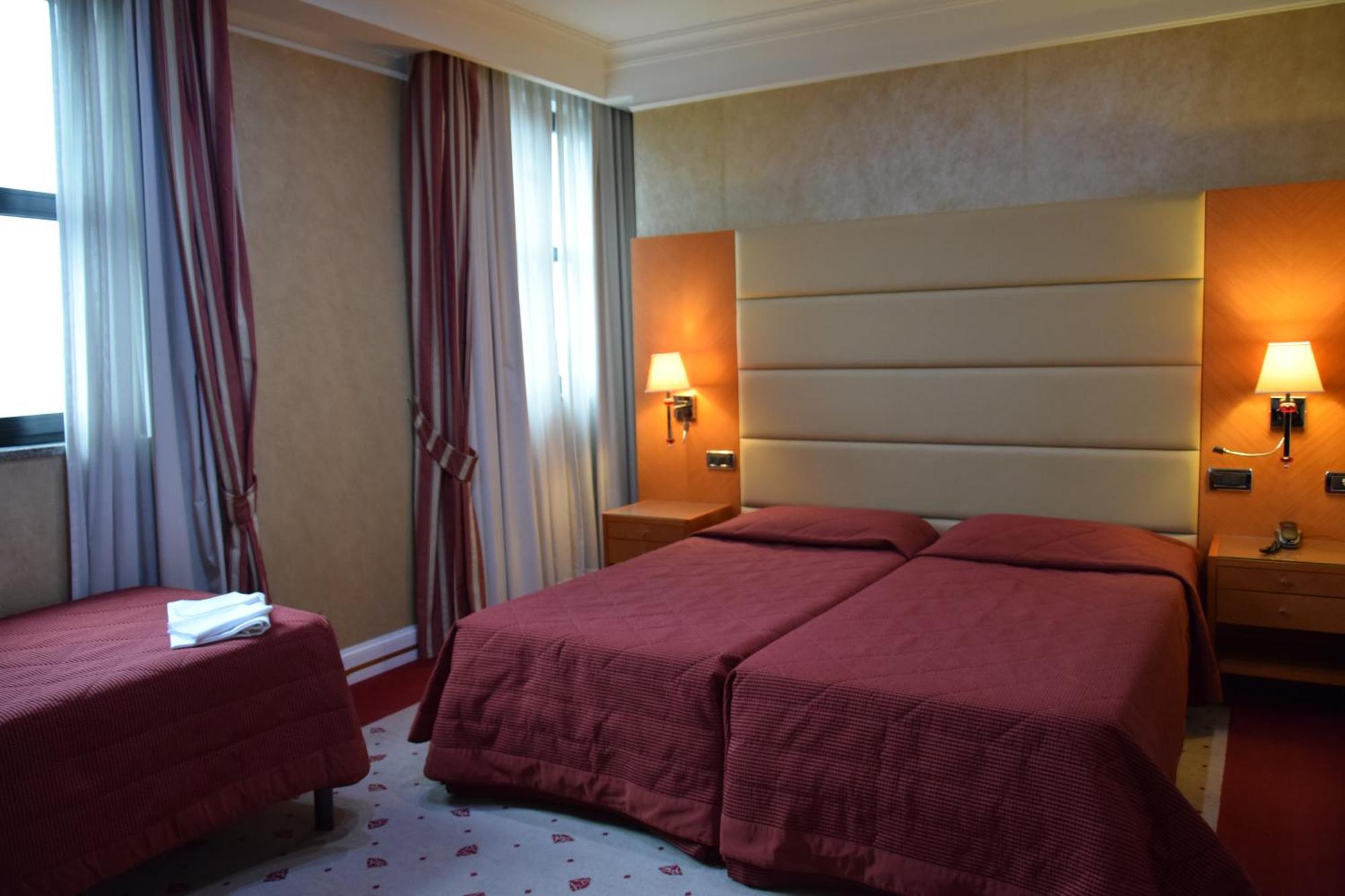 Hotel Perusia Pérouse Extérieur photo